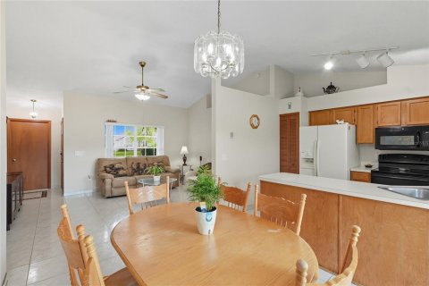 Купить виллу или дом в Санфорд, Флорида 6 комнат, 108.42м2, № 1901515 - фото 13