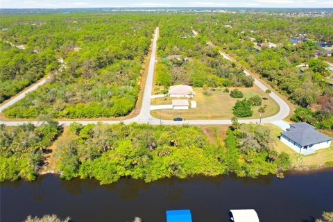 Terreno en venta en Port Charlotte, Florida № 2145147 - foto 6