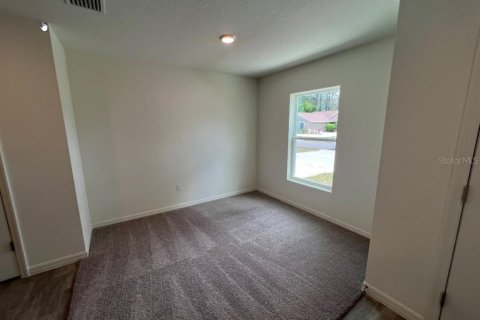 House in Palm Coast, Florida 3 bedrooms, 144.18 sq.m. № 1636213 - photo 3