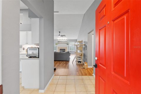 House in Gainesville, Florida 4 bedrooms, 166.3 sq.m. № 1881287 - photo 5