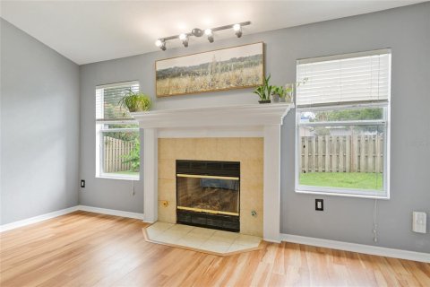 House in Gainesville, Florida 4 bedrooms, 166.3 sq.m. № 1881287 - photo 9