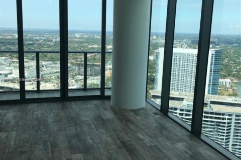 Condominio en alquiler en Miami, Florida, 1 dormitorio, 65.59 m2 № 1952101 - foto 7