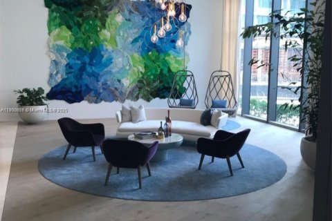 Condominio en alquiler en Miami, Florida, 1 dormitorio, 65.59 m2 № 1952101 - foto 22