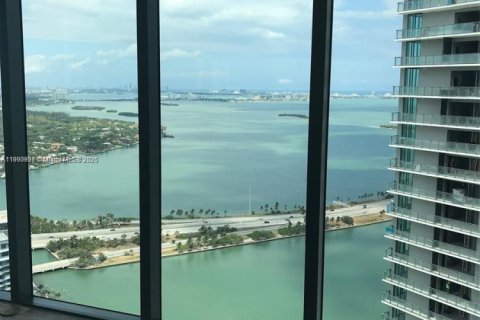 Condominio en alquiler en Miami, Florida, 1 dormitorio, 65.59 m2 № 1952101 - foto 8