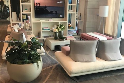 Condominio en alquiler en Miami, Florida, 1 dormitorio, 65.59 m2 № 1952101 - foto 29