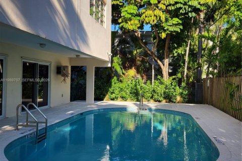 Купить кондоминиум в Бей-Харбор-Айлендс, Флорида 1 спальня, 83.89м2, № 2051764 - фото 14