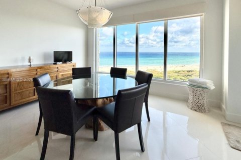 Купить кондоминиум в Ривьера-Бич, Флорида 3 спальни, 247.12м2, № 2043391 - фото 21