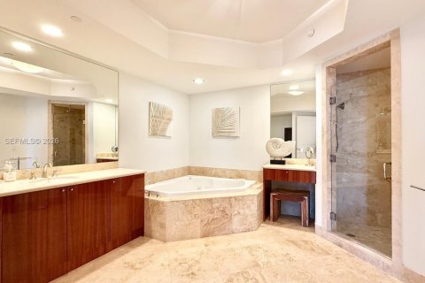 Купить кондоминиум в Ривьера-Бич, Флорида 3 спальни, 247.12м2, № 2043391 - фото 25