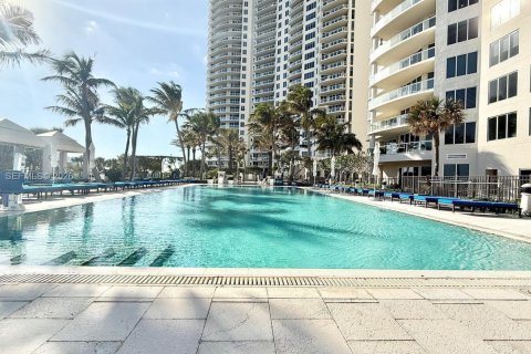 Купить кондоминиум в Ривьера-Бич, Флорида 3 спальни, 247.12м2, № 2043391 - фото 7