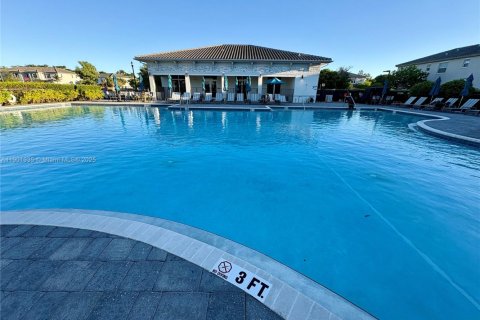 Adosado en alquiler en Homestead, Florida, 4 dormitorios, 169.08 m2 № 2059981 - foto 25