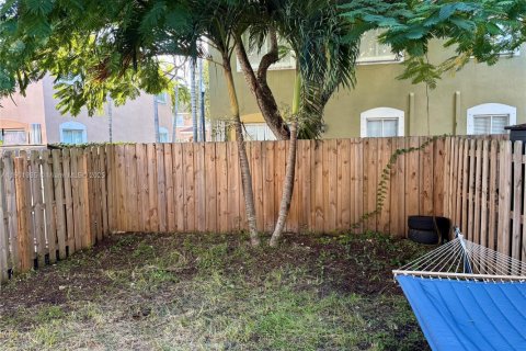 Adosado en alquiler en Homestead, Florida, 4 dormitorios, 169.08 m2 № 2059981 - foto 10