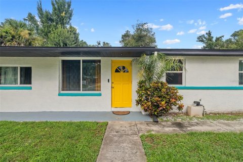 House in Daytona Beach, Florida 3 bedrooms, 199.55 sq.m. № 1914280 - photo 5