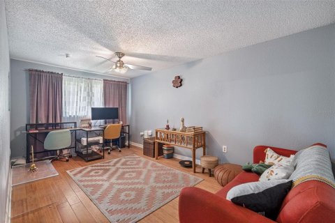 House in Daytona Beach, Florida 3 bedrooms, 199.55 sq.m. № 1914280 - photo 21