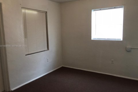 Apartment in Miami, Florida 2 bedrooms № 1994731 - photo 6