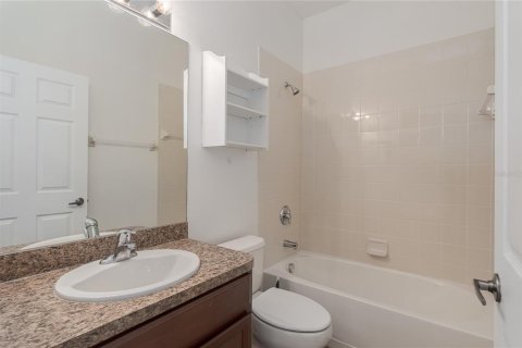 Casa en alquiler en Parrish, Florida, 4 dormitorios, 185.99 m2 № 1810896 - foto 16