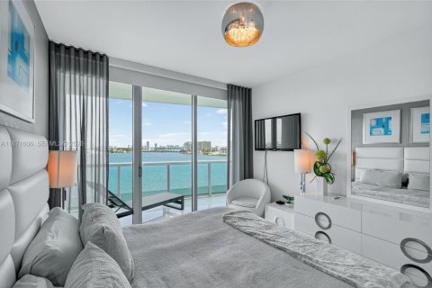 Copropriété à vendre à North Bay Village, Floride: 3 chambres, 170.94 m2 № 2189407 - photo 21