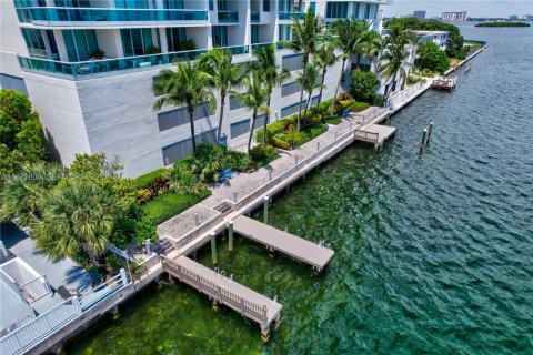 Copropriété à vendre à North Bay Village, Floride: 3 chambres, 170.94 m2 № 2189407 - photo 29