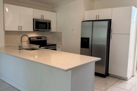 Touwnhouse à louer à Boca Raton, Floride: 3 chambres, 111.48 m2 № 1947305 - photo 7