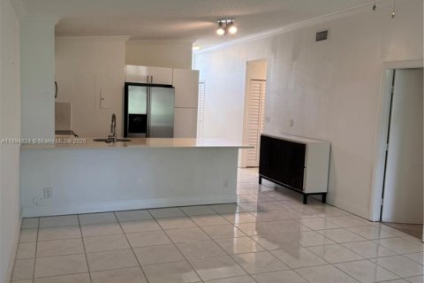 Touwnhouse à louer à Boca Raton, Floride: 3 chambres, 111.48 m2 № 1947305 - photo 6