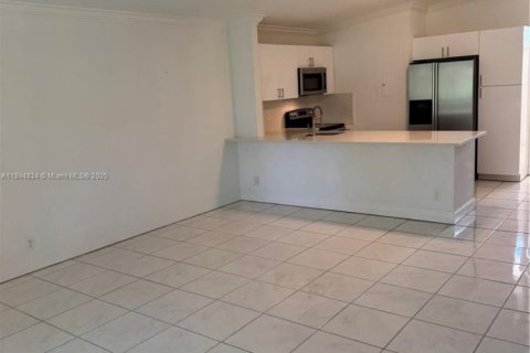 Touwnhouse à louer à Boca Raton, Floride: 3 chambres, 111.48 m2 № 1947305 - photo 9