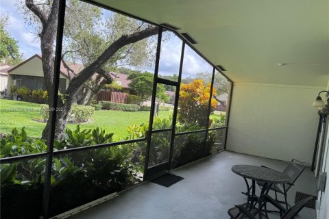 Touwnhouse à louer à Boca Raton, Floride: 3 chambres, 111.48 m2 № 1947305 - photo 17