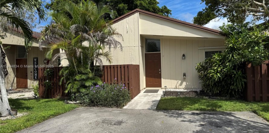 Touwnhouse à Boca Raton, Floride 3 chambres, 111.48 m2 № 1947305