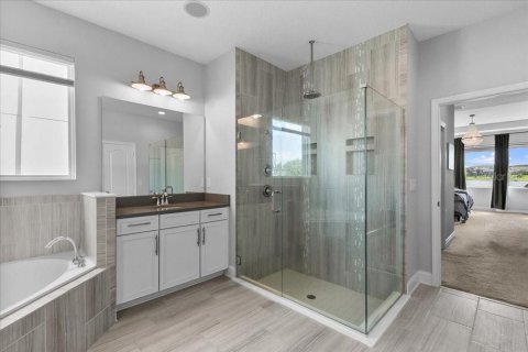 Casa en venta en Winter Garden, Florida, 3 dormitorios, 279.82 m2 № 2381190 - foto 19