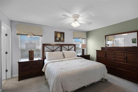 Townhouse in Kissimmee, Florida 4 bedrooms, 124.49 sq.m. № 1533877 - photo 12