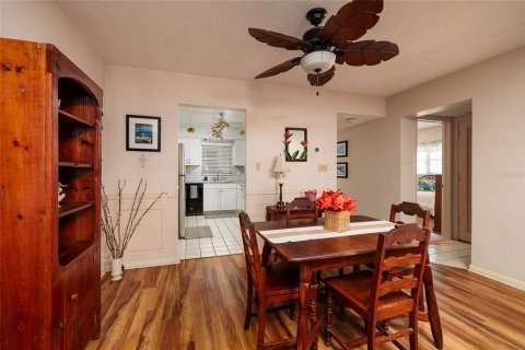 Copropriété à vendre à Saint Petersburg, Floride: 2 chambres, 102.19 m2 № 2231394 - photo 14