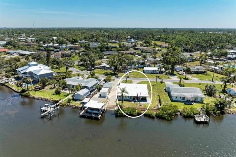 Casa en venta en Nokomis, Florida, 3 dormitorios, 225.94 m2 № 1723795 - foto 6