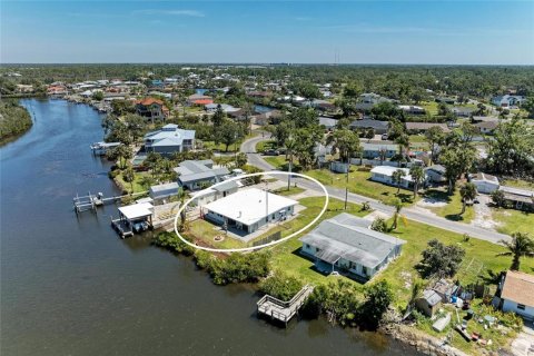 Casa en venta en Nokomis, Florida, 3 dormitorios, 225.94 m2 № 1723795 - foto 5