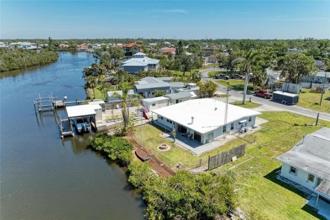Casa en venta en Nokomis, Florida, 3 dormitorios, 225.94 m2 № 1723795 - foto 11