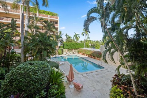 Copropriété à vendre à Palm Beach, Floride: 2 chambres, 216.46 m2 № 2077796 - photo 20