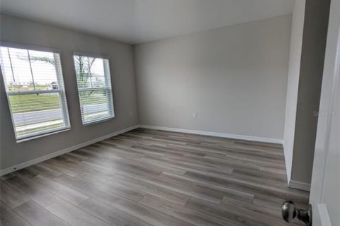 Villa ou maison à louer à Haines City, Floride: 1 chambre, 46.45 m2 № 2398880 - photo 2