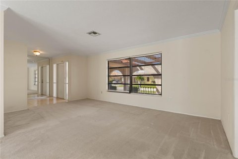 House in Punta Gorda, Florida 3 bedrooms, 187.01 sq.m. № 2430988 - photo 25