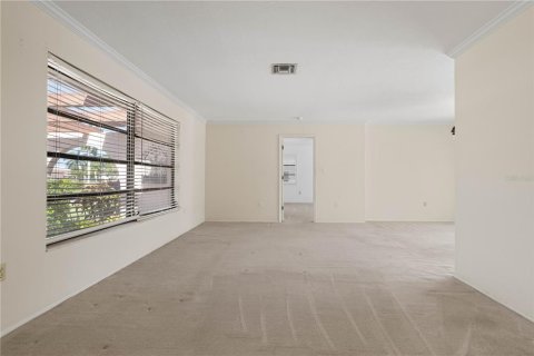 House in Punta Gorda, Florida 3 bedrooms, 187.01 sq.m. № 2430988 - photo 22