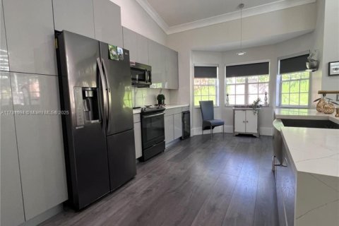 Villa ou maison à vendre à Weston, Floride: 3 chambres, 151.24 m2 № 1863549 - photo 6