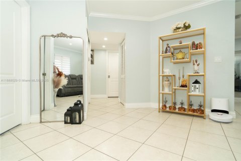 Condo in Hialeah, Florida, 3 bedrooms  № 1944246 - photo 20