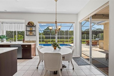 House in Tampa, Florida 4 bedrooms, 242.75 sq.m. № 1797259 - photo 19