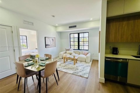 Condo in Miami Beach, Florida, 1 bedroom  № 1923971 - photo 3