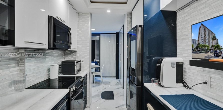 Condo à Sunny Isles Beach, Floride, 1 chambre  № 2025842