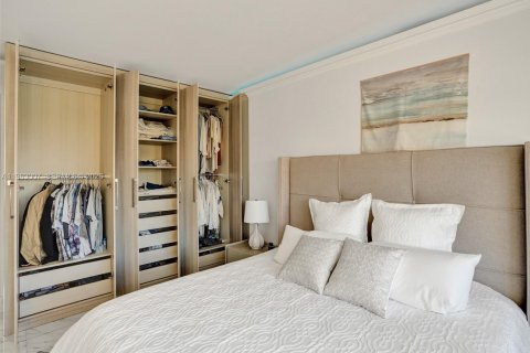 Copropriété à louer à Sunny Isles Beach, Floride: 1 chambre, 64.57 m2 № 2025842 - photo 20