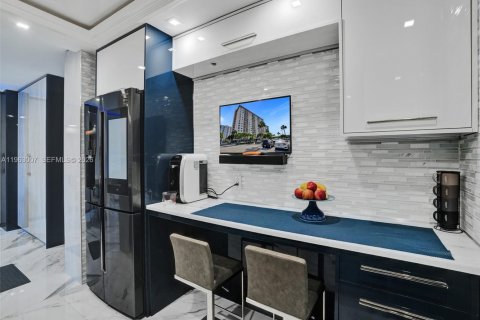 Copropriété à louer à Sunny Isles Beach, Floride: 1 chambre, 64.57 m2 № 2025842 - photo 14
