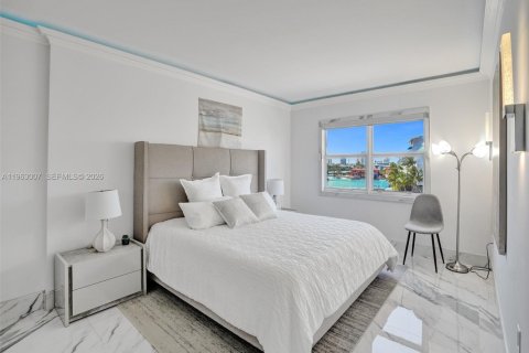 Copropriété à louer à Sunny Isles Beach, Floride: 1 chambre, 64.57 m2 № 2025842 - photo 17