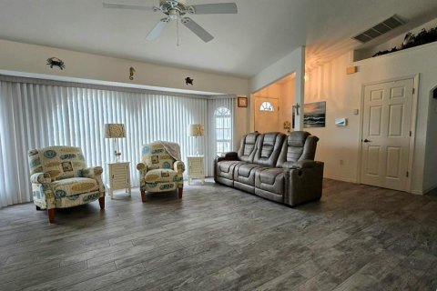 Casa en venta en Port Charlotte, Florida, 3 dormitorios, 128.67 m2 № 1449098 - foto 7