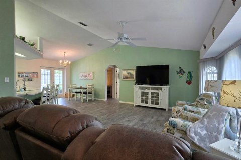 Casa en venta en Port Charlotte, Florida, 3 dormitorios, 128.67 m2 № 1449098 - foto 5
