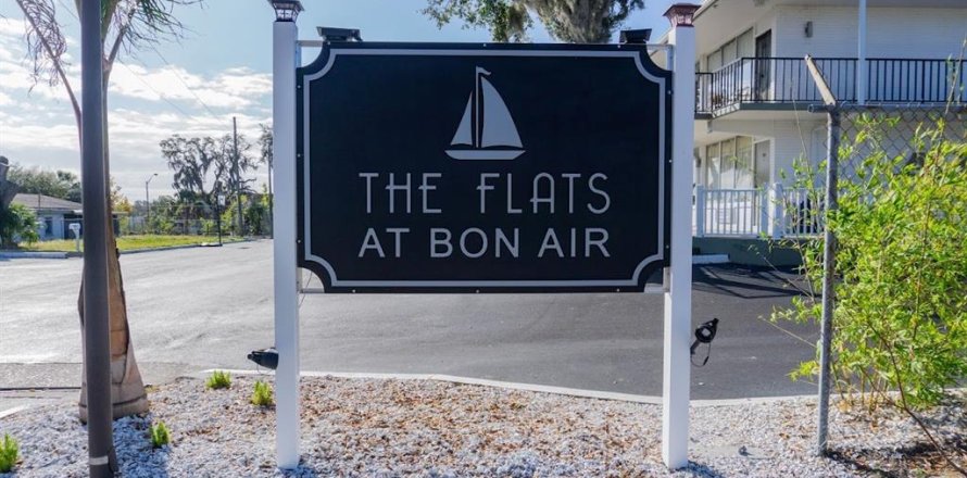 Appartement à Lakeland, Floride 3 pièces, 46.45 m2 № 2116410