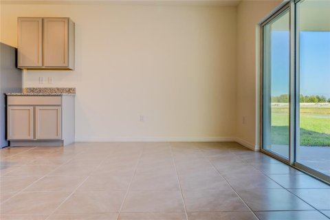 House in Wesley Chapel, Florida 4 bedrooms, 171.5 sq.m. № 2105426 - photo 17