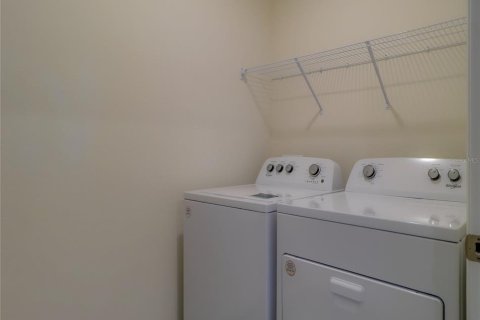 House in Wesley Chapel, Florida 4 bedrooms, 171.5 sq.m. № 2105426 - photo 30