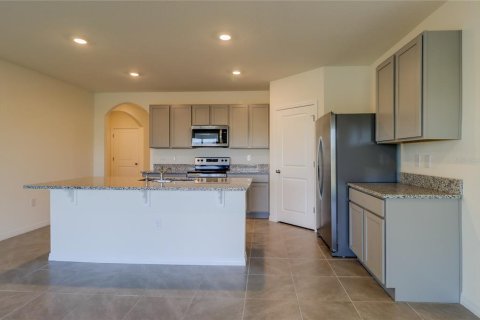 House in Wesley Chapel, Florida 4 bedrooms, 171.5 sq.m. № 2105426 - photo 16